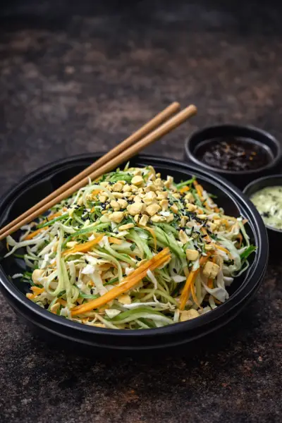 Mell's kitchen Asian & More