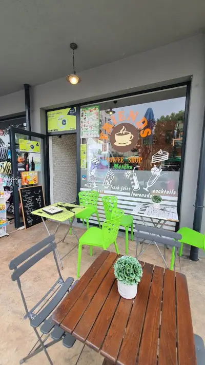 Vegan coffee shop "Friends"