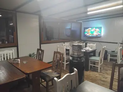 Ресторант Family & Friends