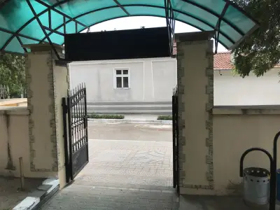 Средно училище „Георги Каравелов“