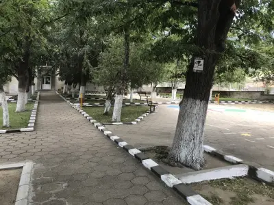 Средно училище „Георги Каравелов“