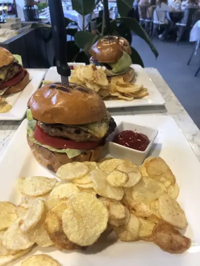 M&d Restaurant