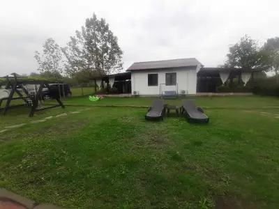 Бунгала „Димови”