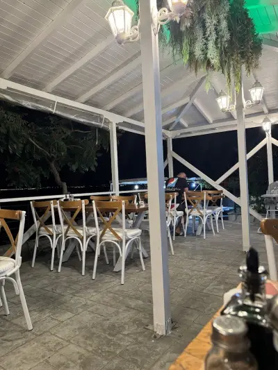Fantasy Bar&Grill