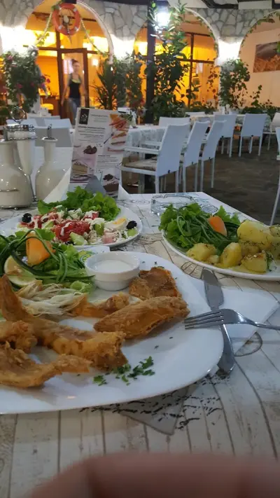 Ресторант Морски Дар