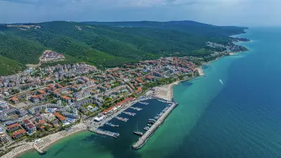 Dinevi Estates
