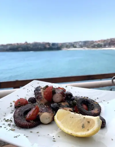 Oliva Fish &Grill