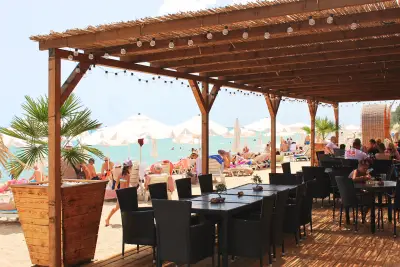 Shami Beach Bar