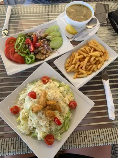 Waves Beach Bar & Restaurant