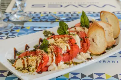 Waves Beach Bar & Restaurant