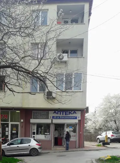 Аптека Д-р Басанович