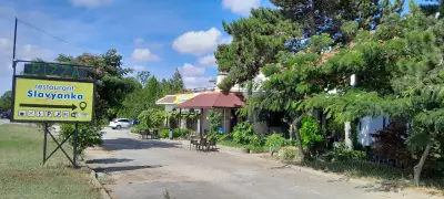 Restaurant "Slavyanka" - open
