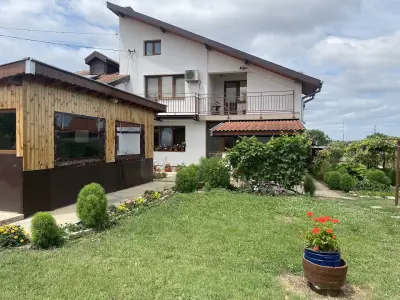 Restaurant & Guesthouse