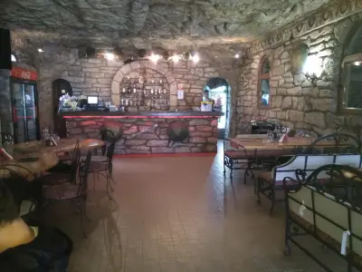 Restaurant Salt & Pepper