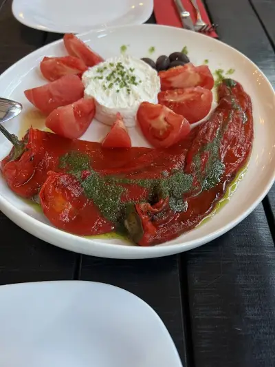 Restaurant Salt & Pepper