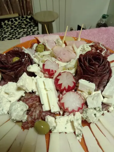 Закусвалня Ъпстейрс
