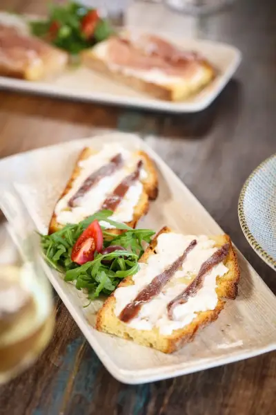 Delete Bar & Restaurant | OASIS BEACH LOZENETS