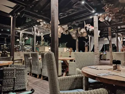 Thai Bar | OASIS RESORT LOZENETS