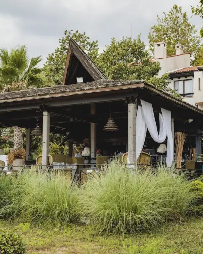 Thai Bar | OASIS RESORT LOZENETS