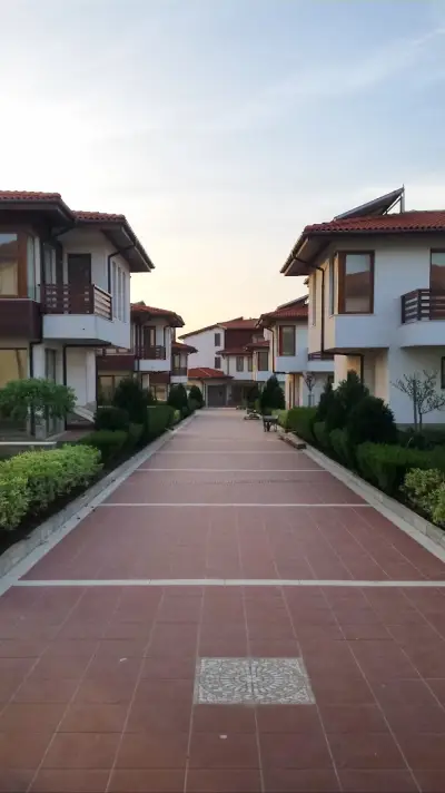 Villas in Complex Trakiyskiy Bryag