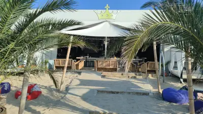 The Crown Open Beach Lounge