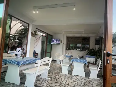 BISTRO DESISLAVA
