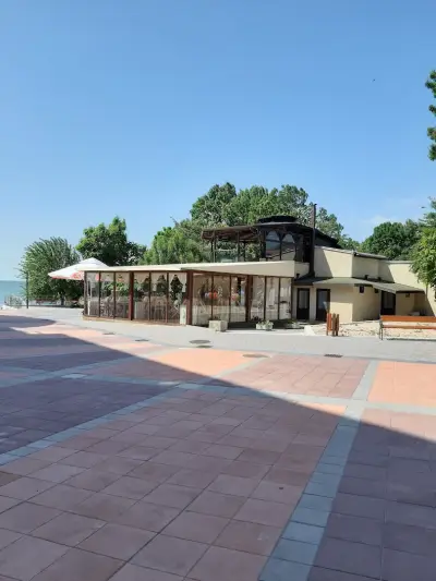 Pizza, Barbecue & Fish “Morelli Beach”