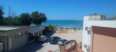 25m FROM THE BEACH!! Luxury Sea Paradise Apartment