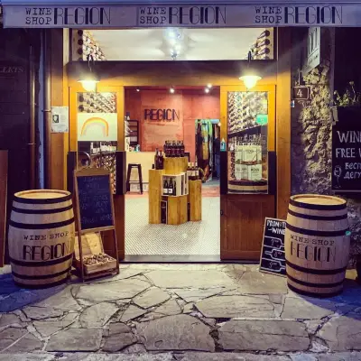Wine shop & bar REGION