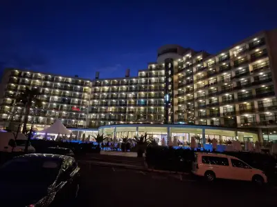 Hotel Marvel All Inclusive - FULLY RENOVATED FREE Beach Access
