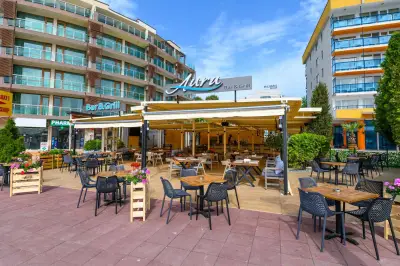 Aura bar and grill