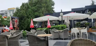 Condor Bar