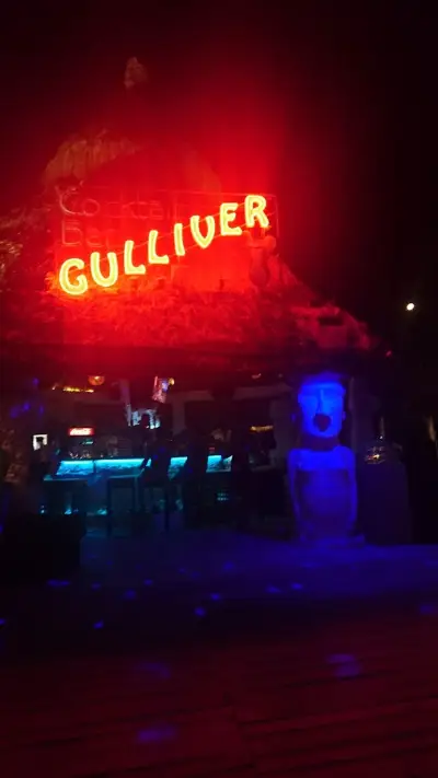 Коктейл Бар Гъливер (Gulliver)