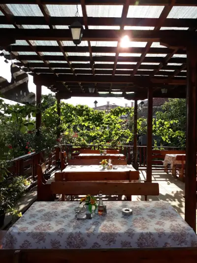 Restaurant & Pizza Terrace