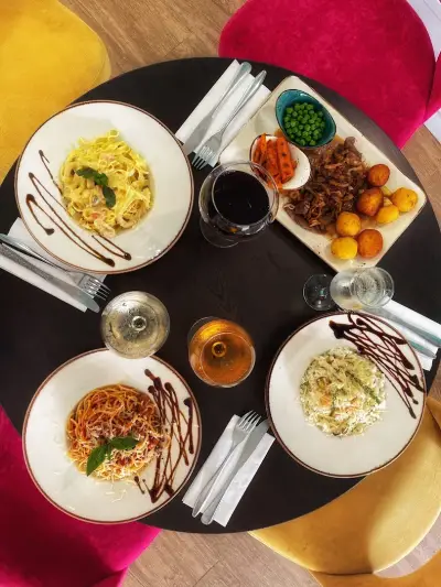 Lotti food & drinks