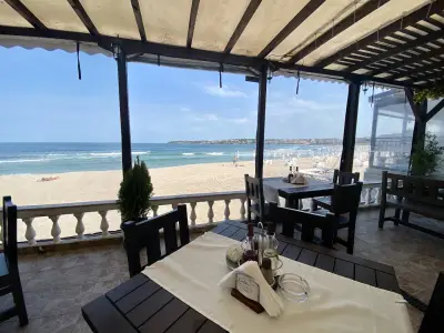 Restaurant "LOTOS"