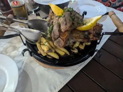 Restaurant "LOTOS"