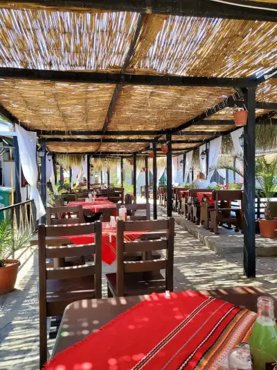 Restaurant "LOTOS"