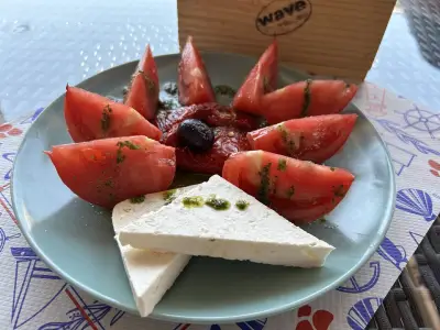 WAVE SnackBar & Restaurant