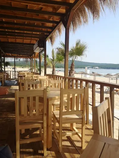 Beach bar Aventura