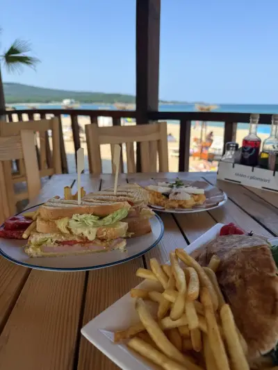 Beach bar Aventura