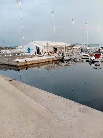 Caché Yacht Bar