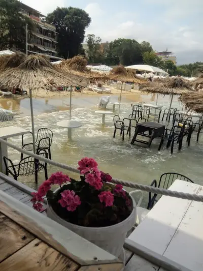 Воден бар Текила
