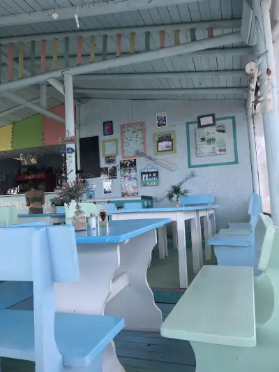 Beach Bar&Grill Color