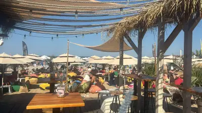 EX BEACH BAR