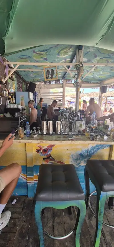 Iguana Bar Smokinya