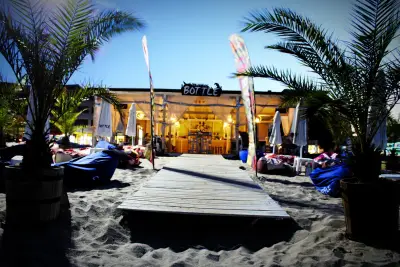Beach bar BOTTLE