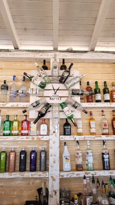 Beach bar BOTTLE