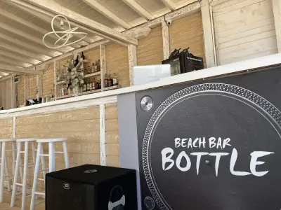Beach bar BOTTLE