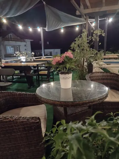 Mayak Pizza Bar & Dinner